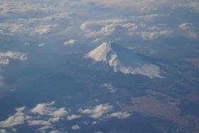 飛行機から富士山