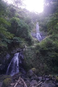 おせりの滝